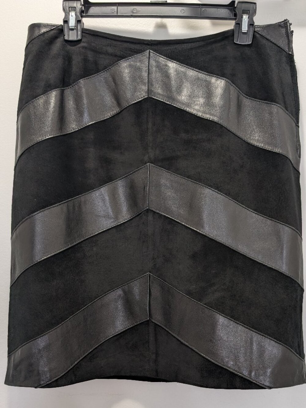 Alfani vintage chevron leather and suede skirt Size 10